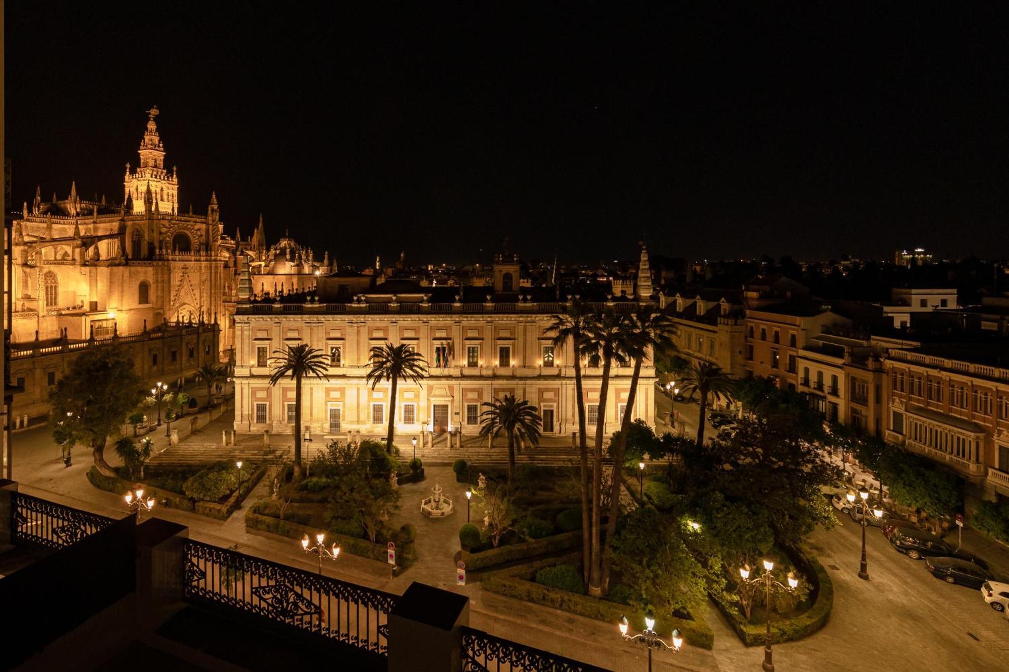 Isg Apartments Catedral Seville Exterior photo