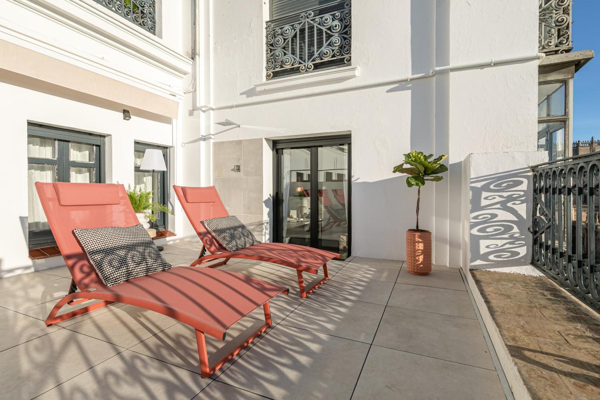 Isg Apartments Catedral Seville Exterior photo